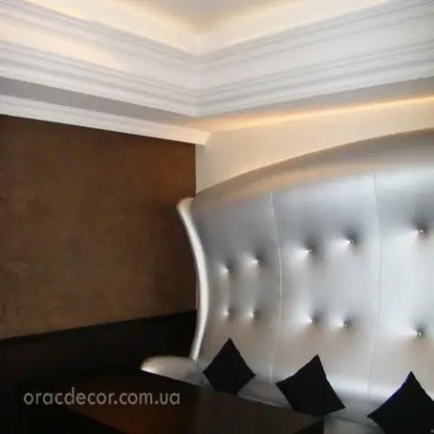 Карниз гладкий Orac Decor C213