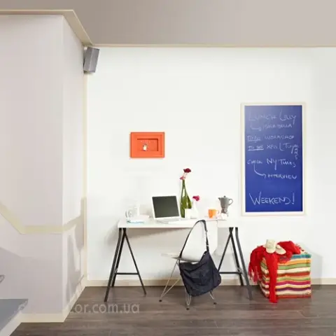 підлоговий плінтус гладкий Orac Decor DX157 - 2600