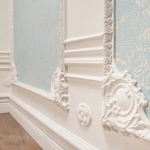 Молдинг гнучкий Orac Decor P3020F