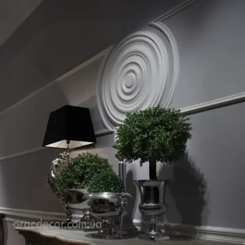 стельова розетка Orac Decor R40