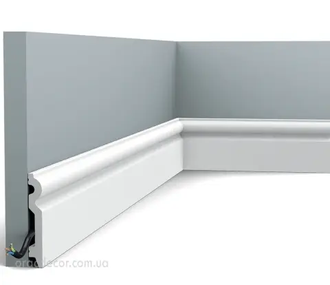 підлоговий плінтус гладкий Orac Decor SX137